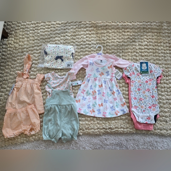 Carter's Other - NWT 10 Piece 12 Month Baby Girl Clothing Set